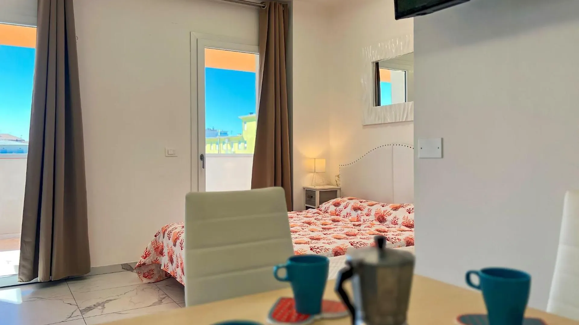아파트 Stylish Downtown Studio 비비오네